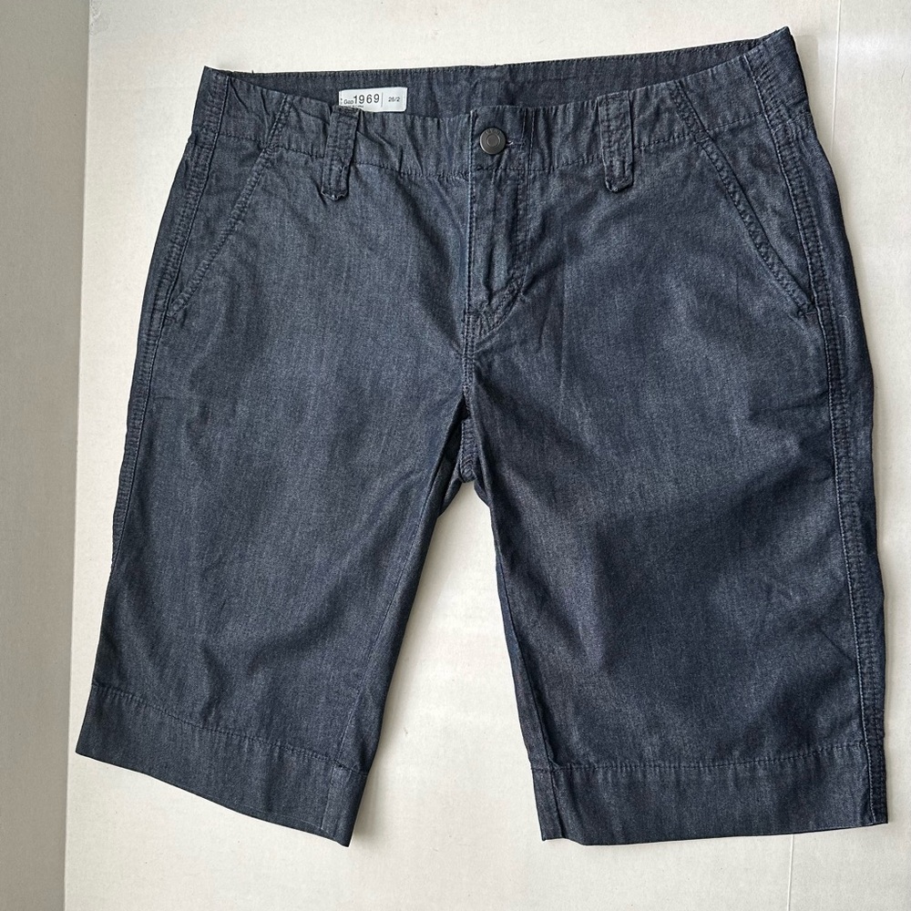 GAP Chambray Bermuda Shorts - 26/2